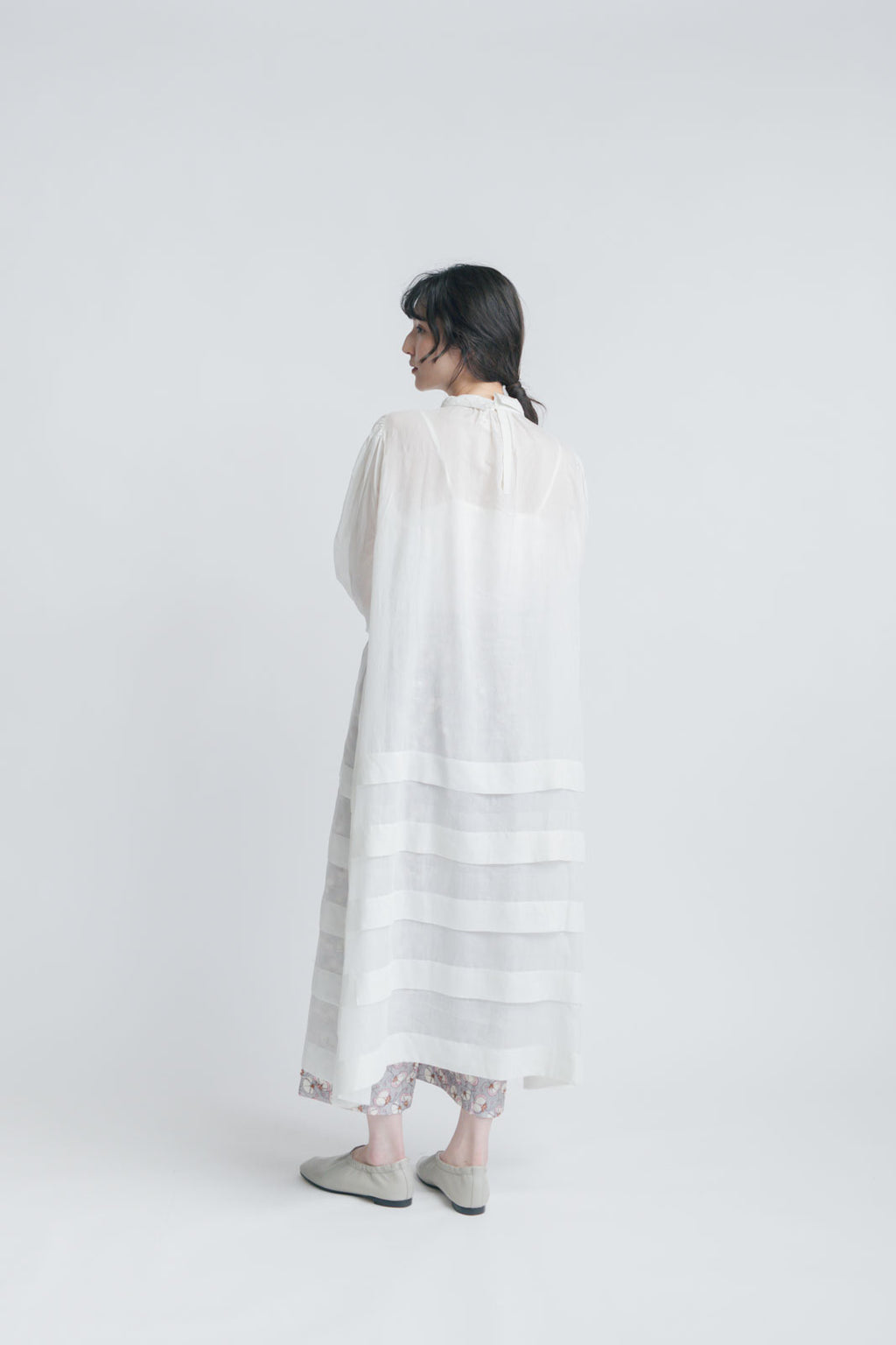 BUNON エンブロイダリー カラータックドレス