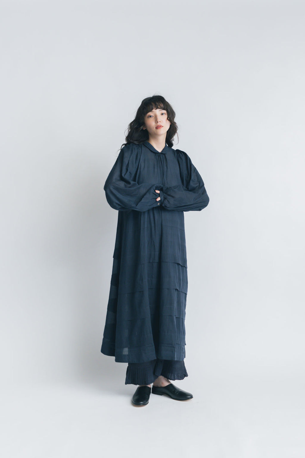 BUNON エンブロイダリー カラータックドレス