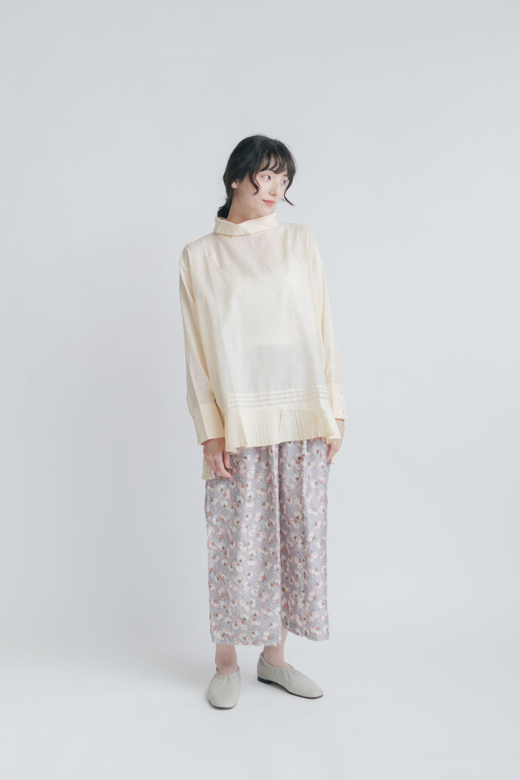 BUNON ワイドネック タックブラウス