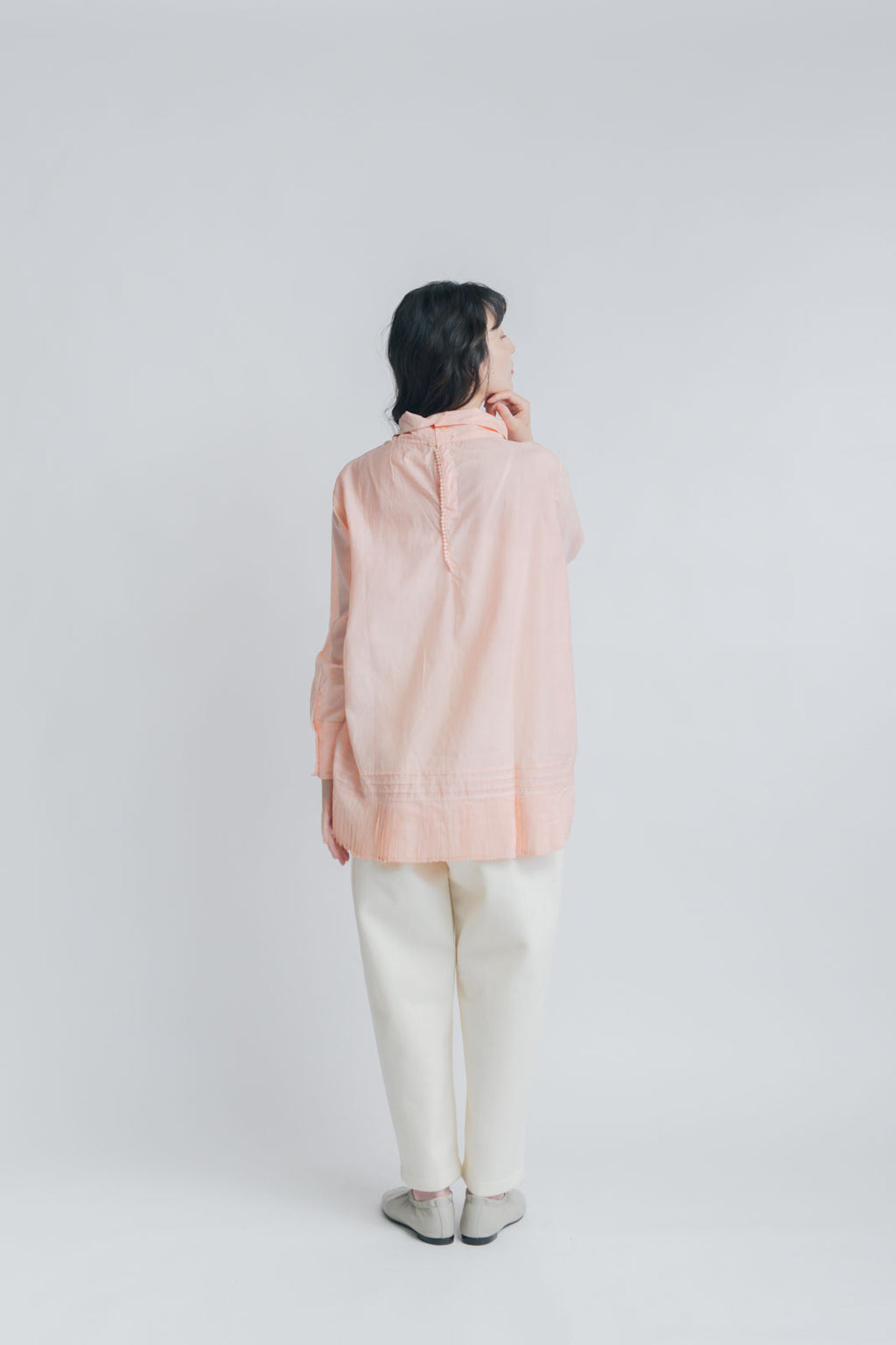 BUNON ワイドネック タックブラウス