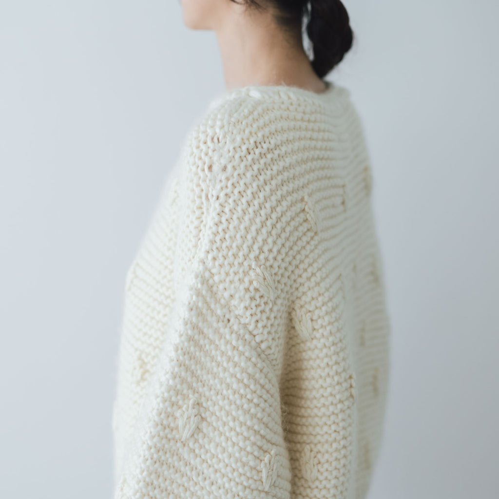 BUNON ハンドニット エンブロイダリー プルオーバー