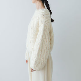 BUNON ハンドニット エンブロイダリー プルオーバー