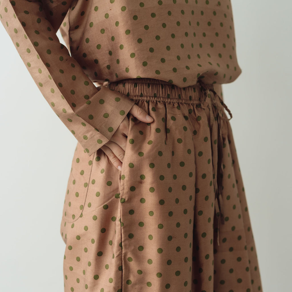 BUNON タックパンツ ドットプリント コーラルブラウン