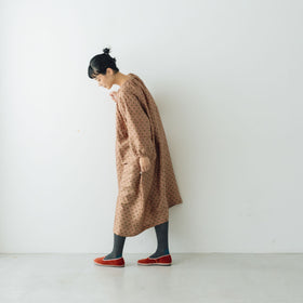 BUNON バックボタンドレス ドットプリント コーラルブラウン