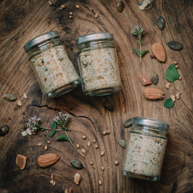 心に風 季節のハーブソルト 2025 Nuts & Coriander *