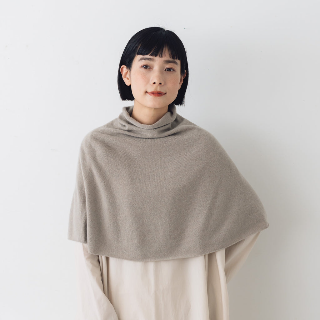 evam eva カシミアスヌード