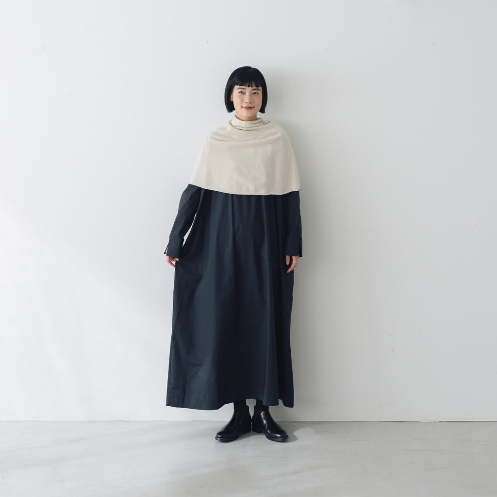 evam eva カシミアスヌード