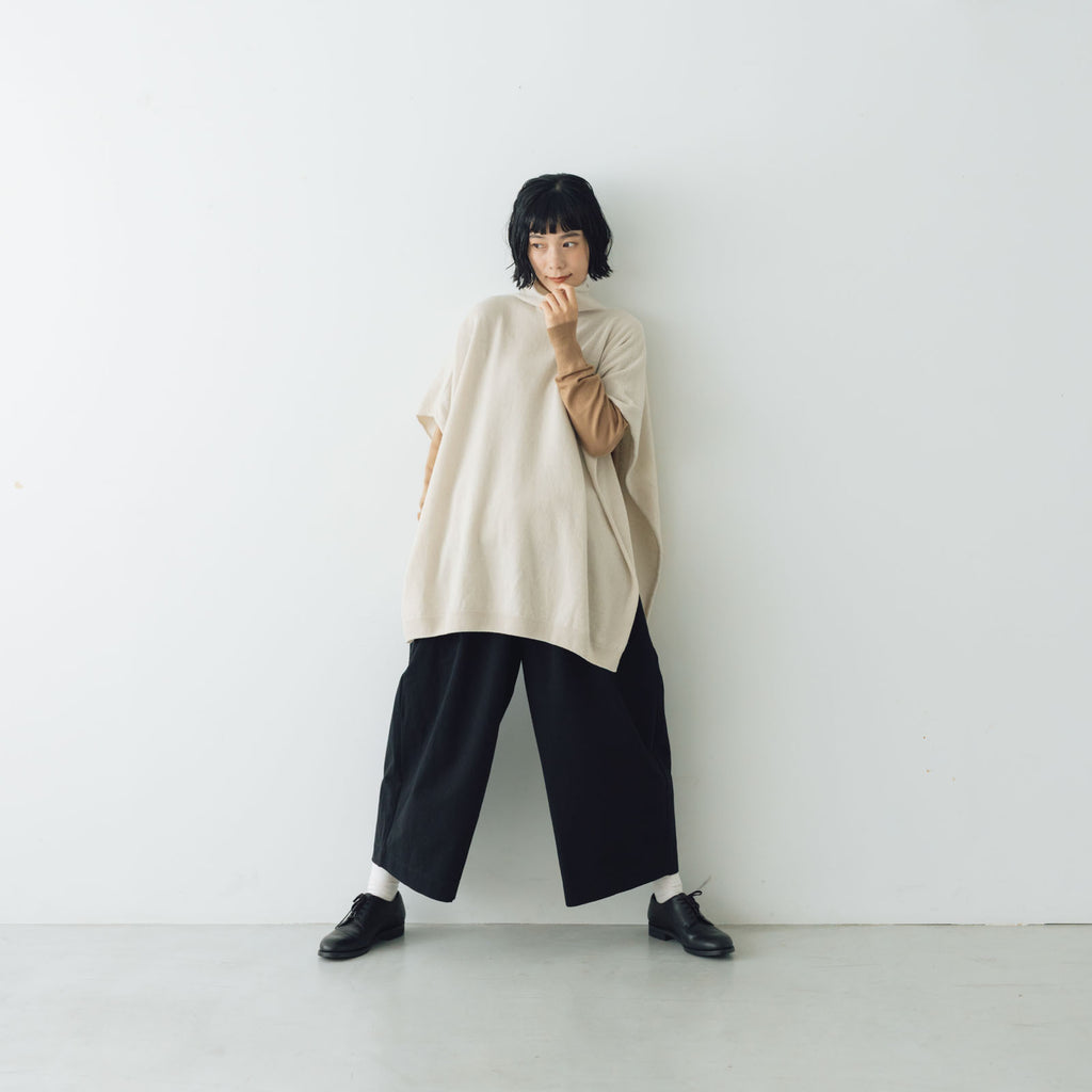 evam eva ウールポンチョ