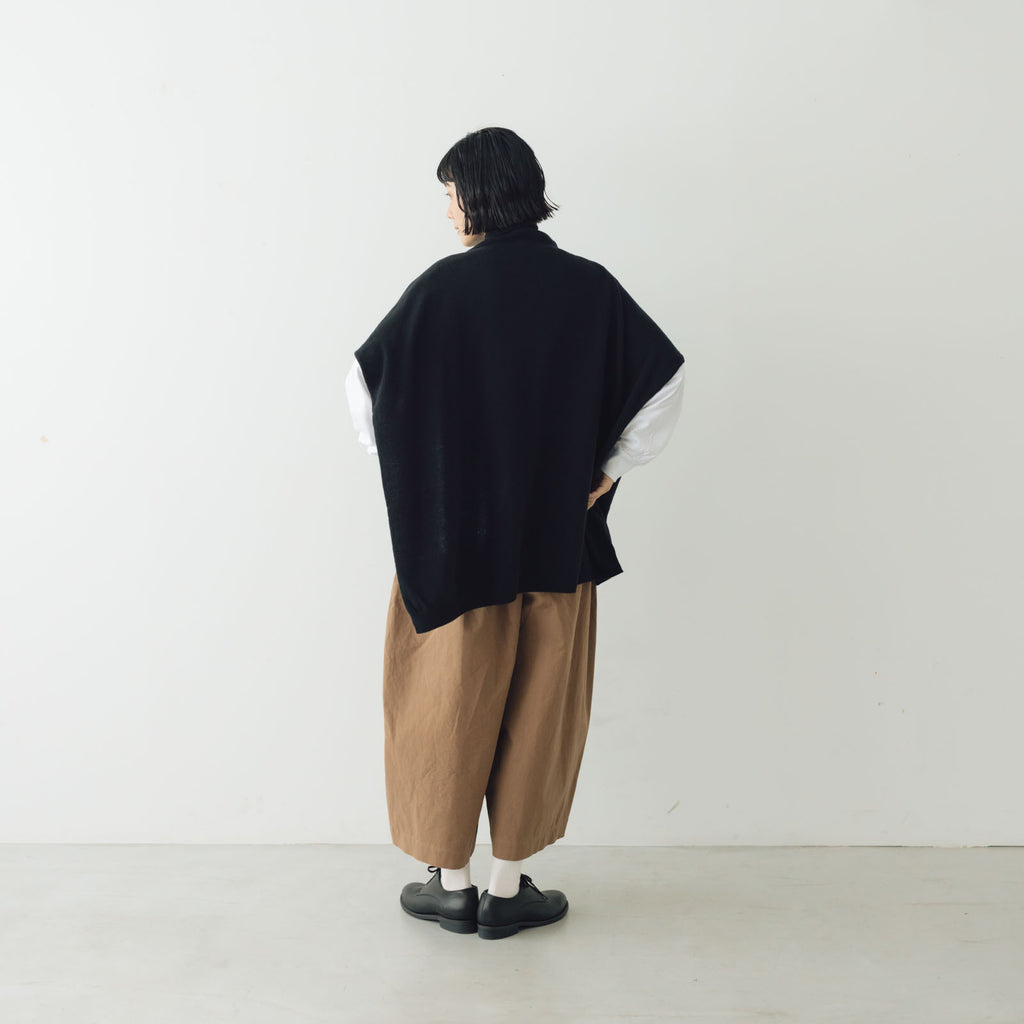 evam eva ウールポンチョ