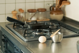 Flying Saucer 鉄エンボス 玉子焼き器