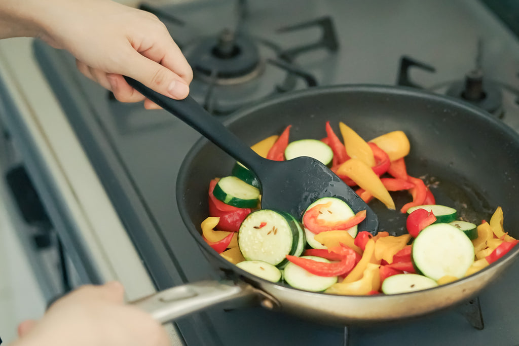 Flying Saucer クッキングスパチュラ スプーンタイプ