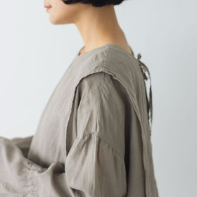 Gauze# キュリアス2wayブラウス フェードグレー