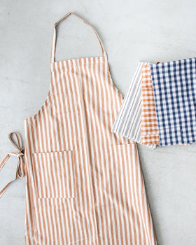 CINQ 首掛けエプロン