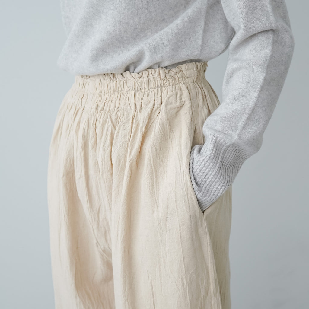 〈くらすこと別注〉ヂェン先生の日常着 バルーンパンツ スリム