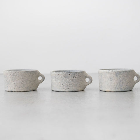 『mushimeganebooks.』 small mug(泡)