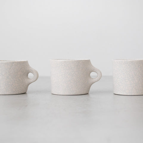 『mushimeganebooks.』mug cup(大きい)貫入