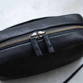 a(アー)ショルダーミニ