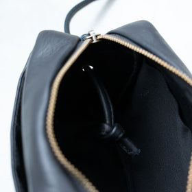 a(アー)ショルダーミニ