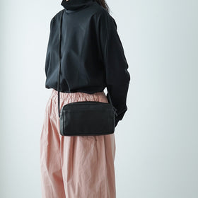 a(アー)ショルダーミニ