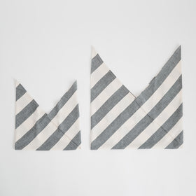 F/style 亀田縞の風呂敷(中)(太縞)