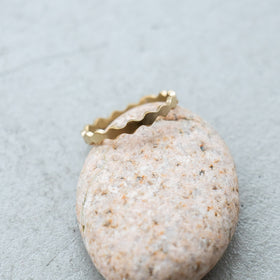 SURUME. Une brass ring