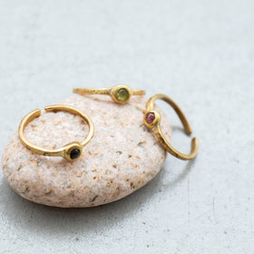 SURUME. Small Stone Ring