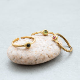 SURUME. Small Stone Ring