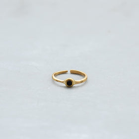 SURUME. Small Stone Ring