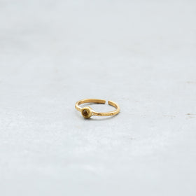 SURUME. Small Stone Ring