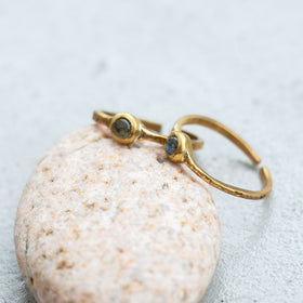 SURUME. Small Stone Ring