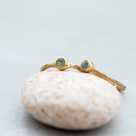 SURUME. Small Stone Ring
