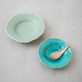 Awabi ware 輪花中深皿