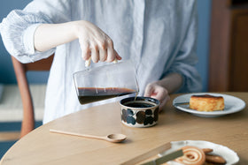 ラタンハンドルのコーヒーサーバー