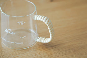 ラタンハンドルのコーヒーサーバー