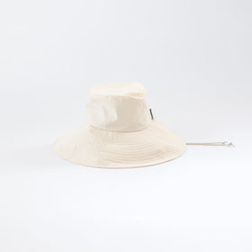 HELLY HANSEN ビーチフレアハット