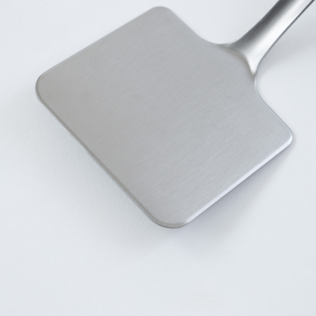 一菱金属 すくいやすく返しやすいターナー