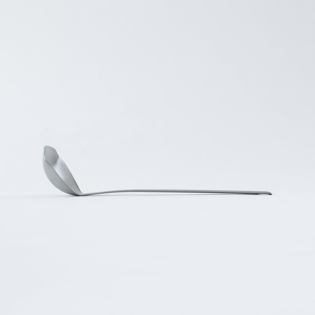 一菱金属 すくいやすく注ぎやすいレードル