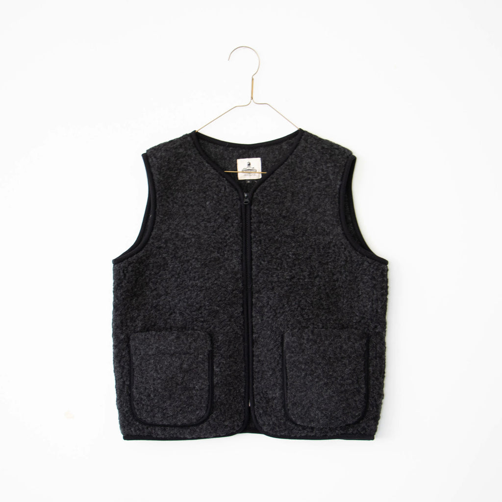 〈くらすこと別注〉COLD BREAKER ボアベスト