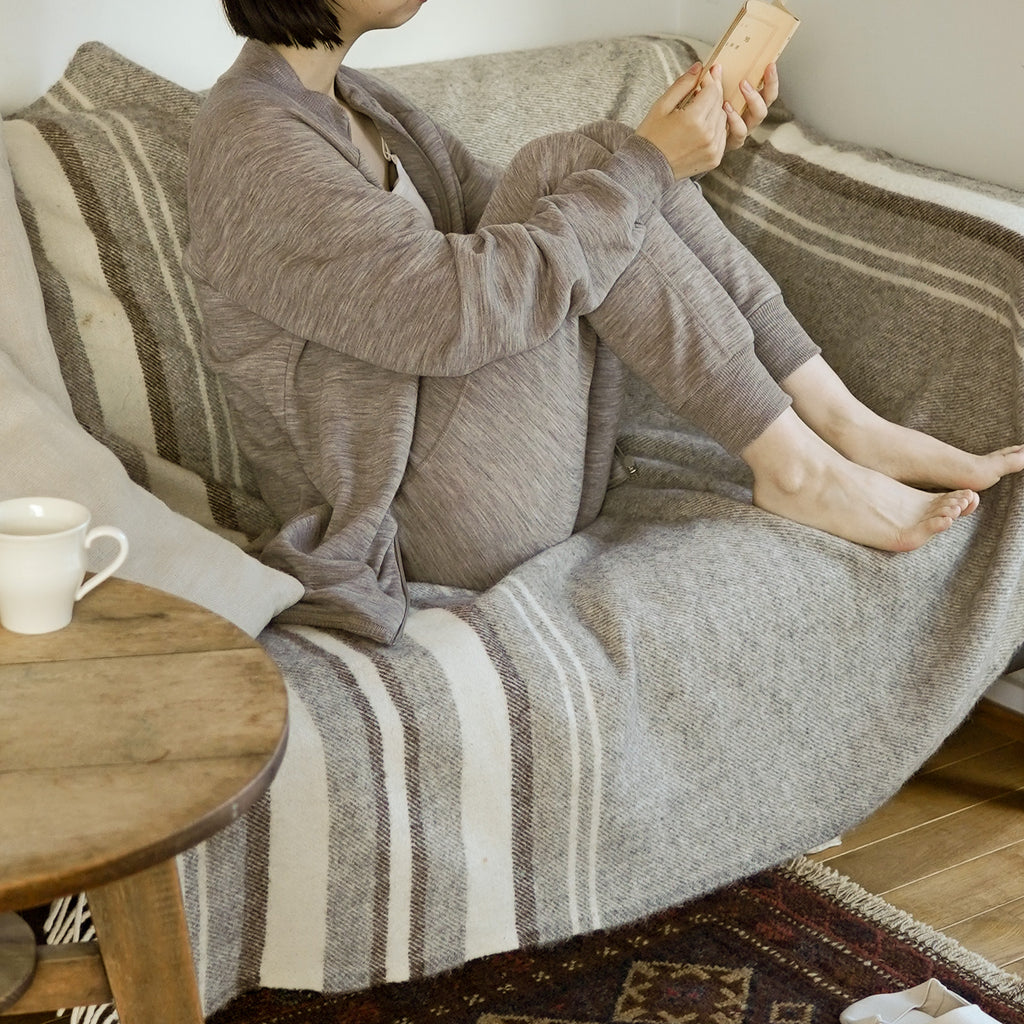 joha WOOL BASIC ウールパンツ