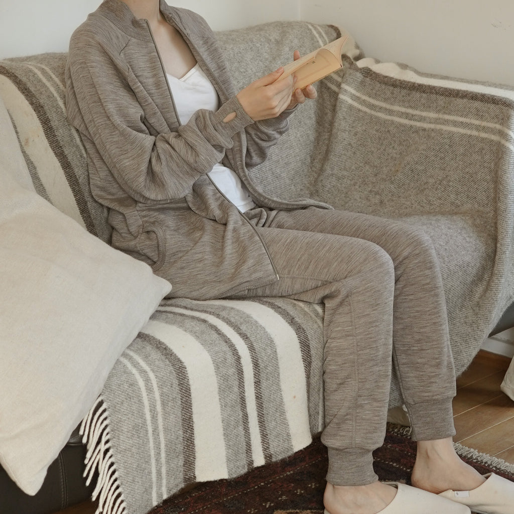 joha WOOL BASIC ウールパンツ