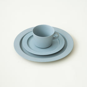 yumiko iihoshi porcelain unjour plate smoke blue