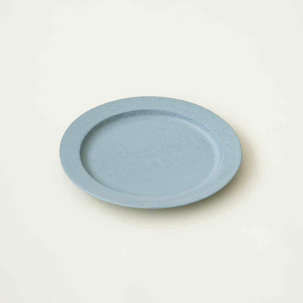 yumiko iihoshi porcelain unjour plate smoke blue