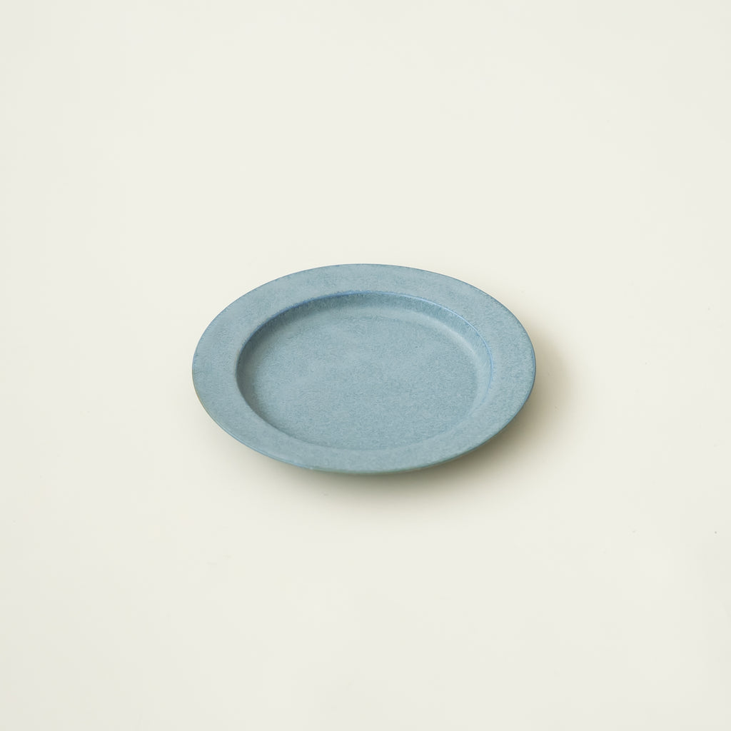 yumiko iihoshi porcelain unjour plate smoke blue