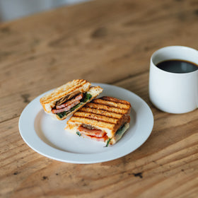 yumiko iihoshi porcelain unjour plate yuki