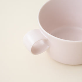 yumiko iihoshi porcelain unjour cup sakura-kumo