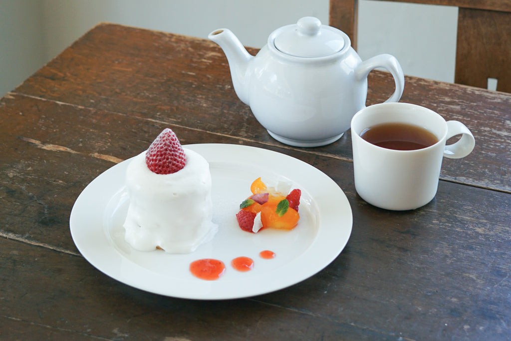 〈くらすこと別注〉yumiko iihoshi porcelain unjour cup(つやあり)