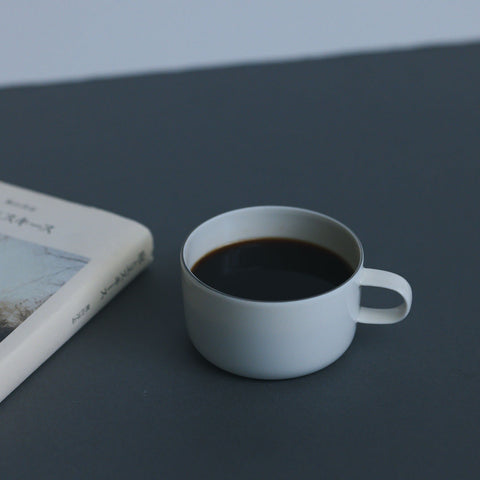 yumiko iihoshi porcelain my mug Satoru white