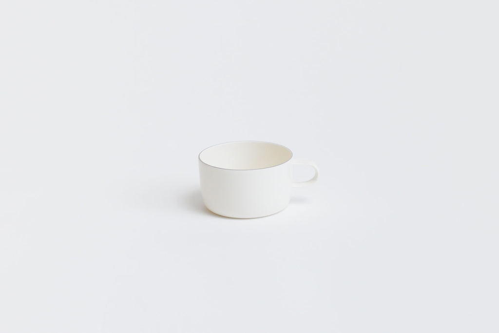 yumiko iihoshi porcelain my mug Satoru white