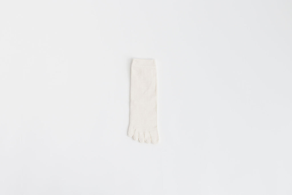 うさぎの会 上質絹5本指靴下