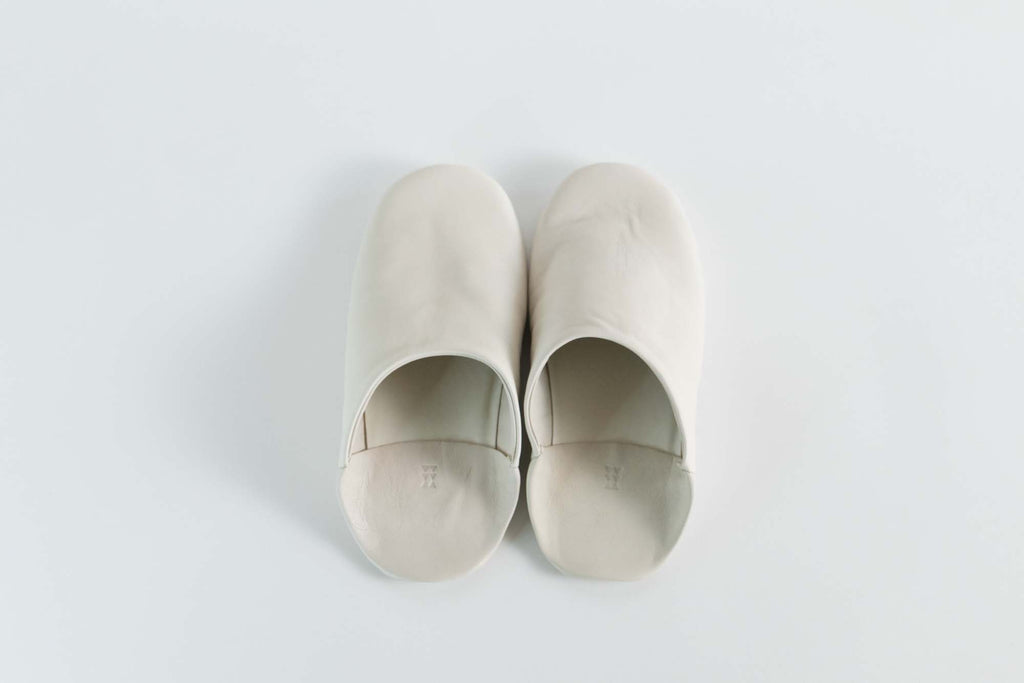 warang wayan 山羊革バブーシュ